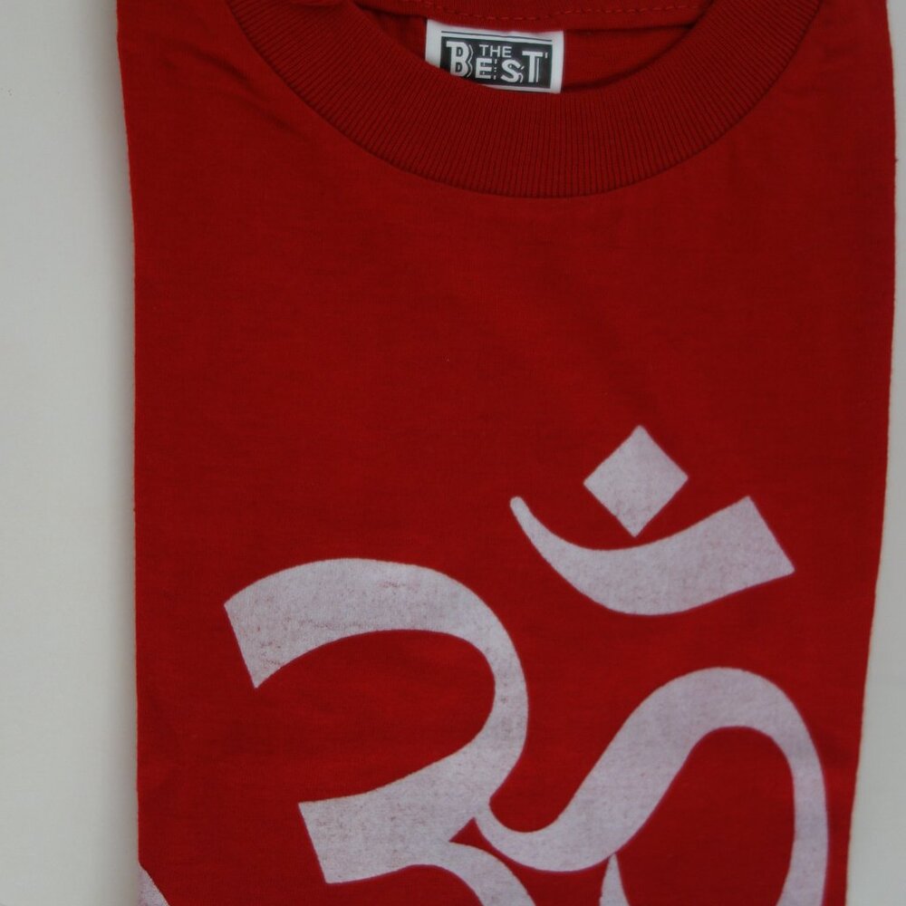 100% Cotton Kids Red T-shirt with Om in White Color in Hindi L 20" W 15" New